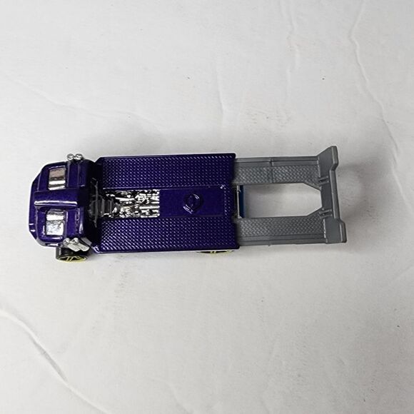 THE HAULINATOR / Hot Wheels 2014 Scale Diecast Model Truck #B42 - Picture 5 of 9